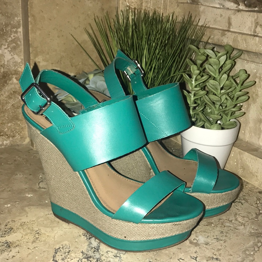 “Steve Madden” wedges